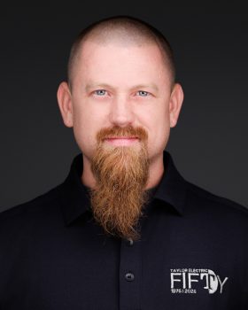 Fox Russell 001 KinserStudiosHeadshots0181 2 retouched